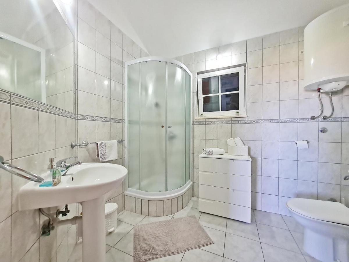 Apartment Ivana Borak 奥米什 外观 照片