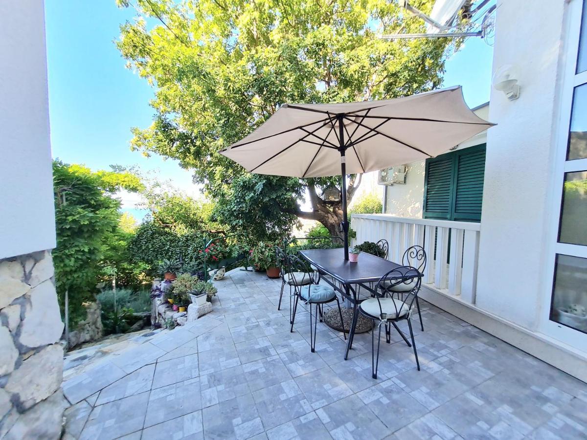 Apartment Ivana Borak 奥米什 外观 照片