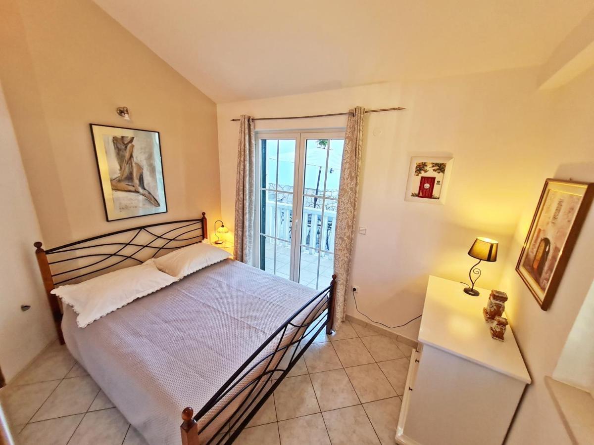 Apartment Ivana Borak 奥米什 外观 照片